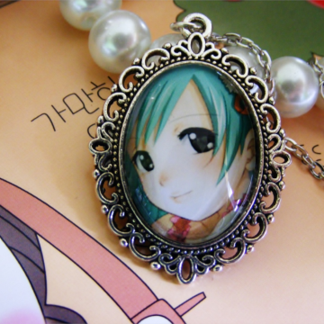 Wisiorek Anime girl XVIII