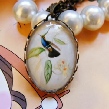 Wisiorek Ptak Cephallepis Delandii