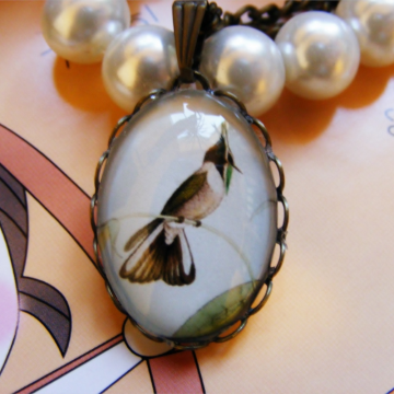 Wisiorek Ptak Oxypogon Guerini