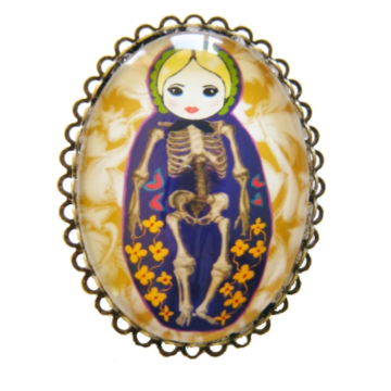 Broszka Steampunkowa Matrioszka II – barwna alternatywa z mrocznym akcentem