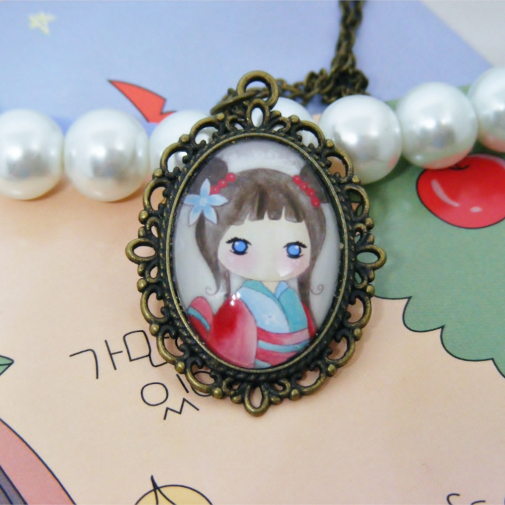 Wisiorek Kokeshi girl II - Vintage