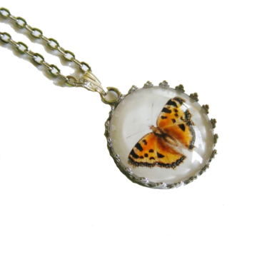 Zawieszka Motyl II - Rusałka wierzbowiec