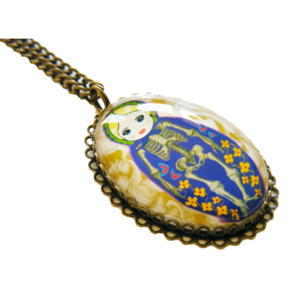 Zawieszka Steampunkowa Matrioszka II – Oryginalny Wisiorek z Kaboszonem