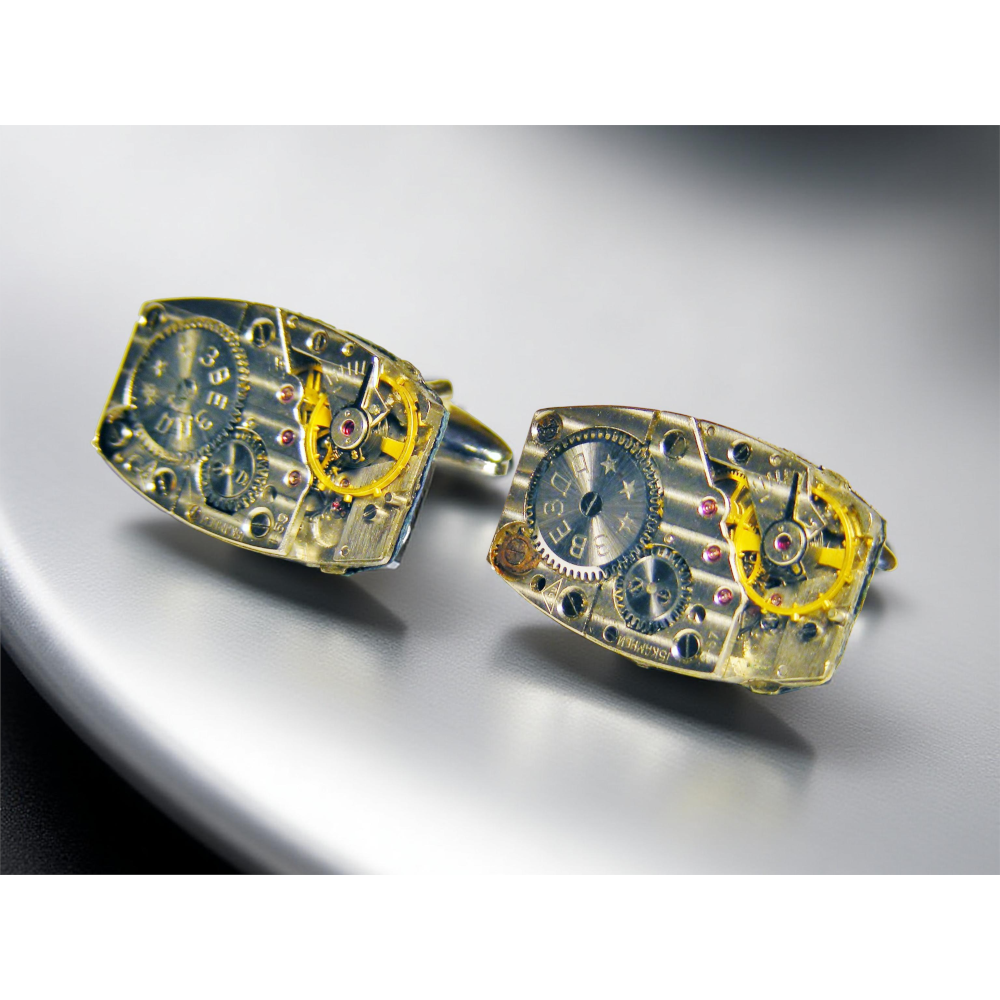 Spinki do mankietów Steampunk Zvezda II – Mechanizmy Zegarkowe i Skórzane Wykończenie