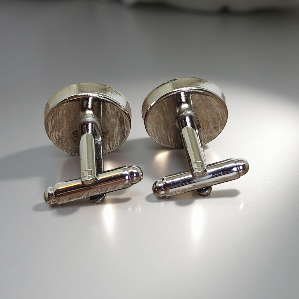 Steampunkowe spinki do mankietów – The Steam House