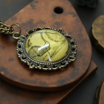Steampunk Pendant with Graphic – Bicycle V