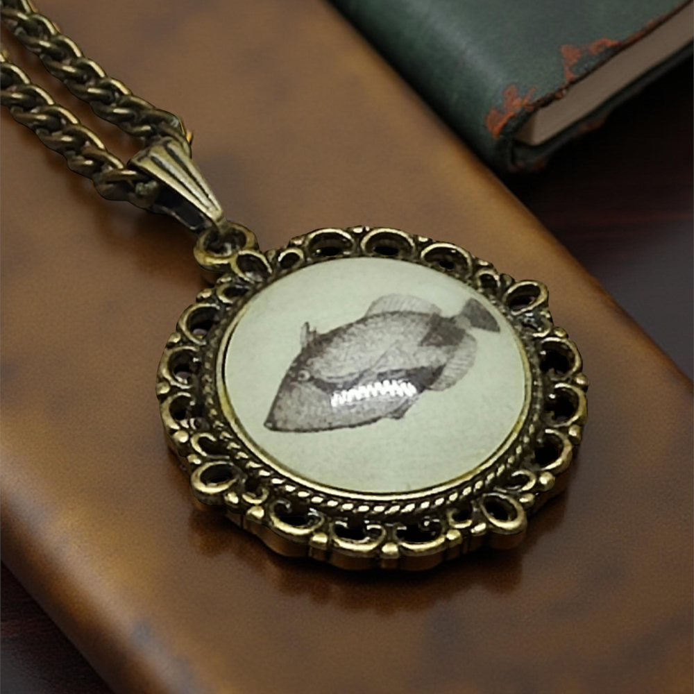 Wisiorek steampunk z grafiką - Ryba Rogatnica