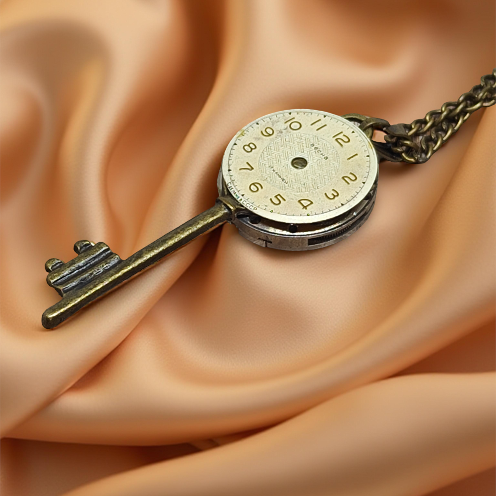 Wisiorek Steampunk Klucz-Mechanizm