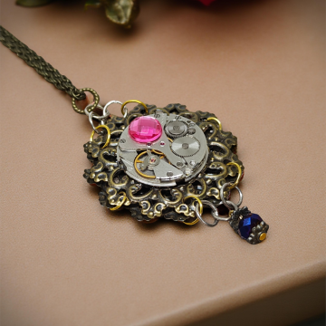 Wisiorek Steampunkowy XII z Mechanizmem Zegarkowym i Cyrkonią