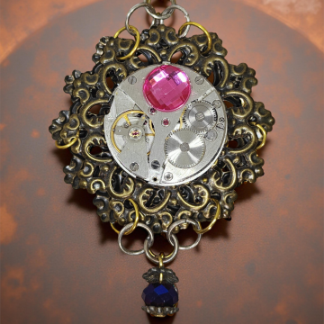 Wisiorek Steampunkowy XII z Mechanizmem Zegarkowym i Cyrkonią