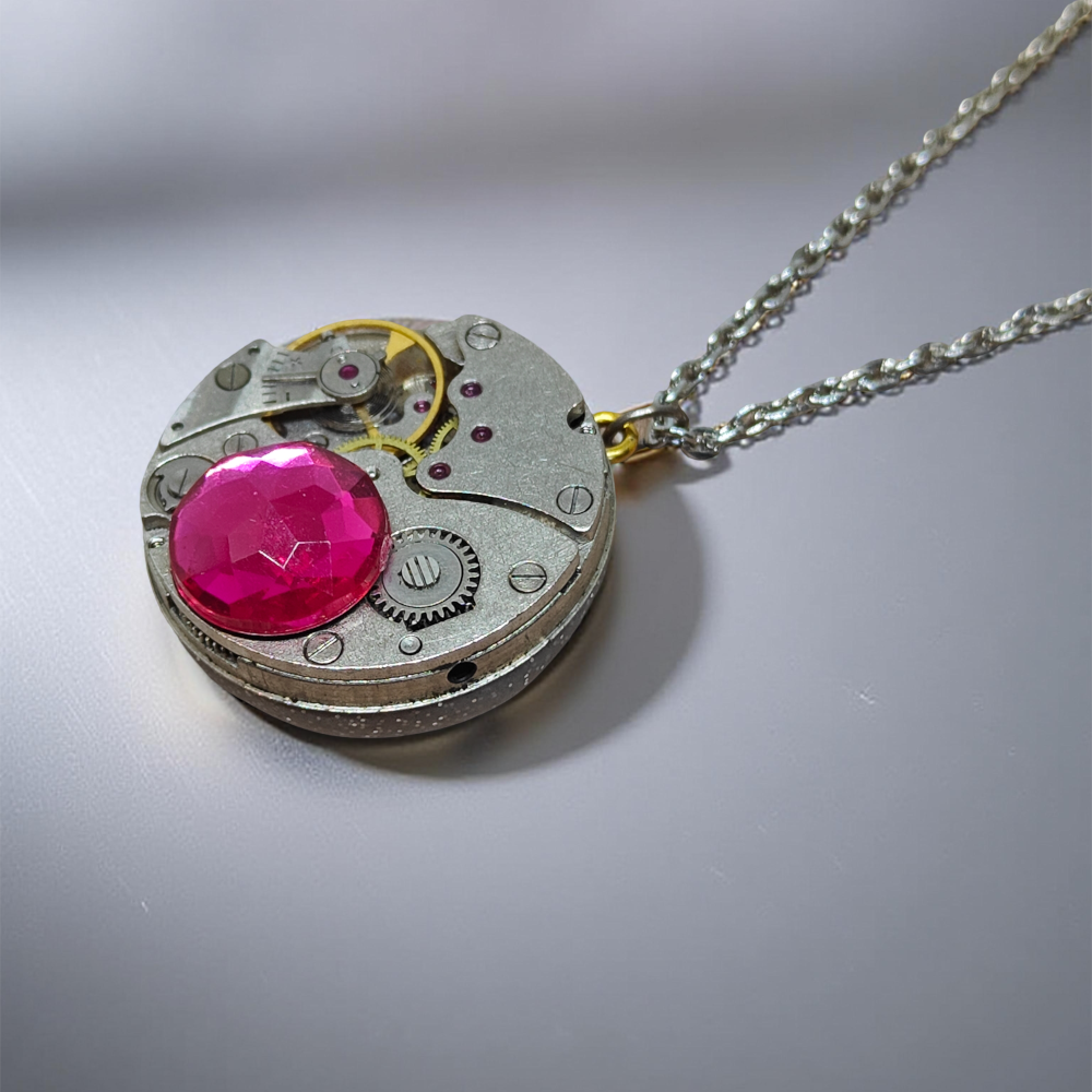 Wisiorek Steampunkowy XV z Dużym Mechanizmem Zegarkowym