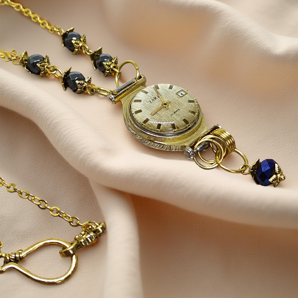 Wisiorek Steampunkowy z Koperty Zegarka i Mechanizmu