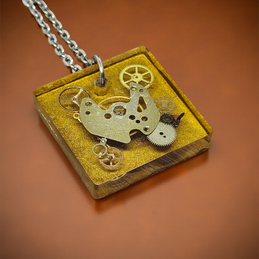 Industrial Pendant X – Watch Mechanisms in Resin