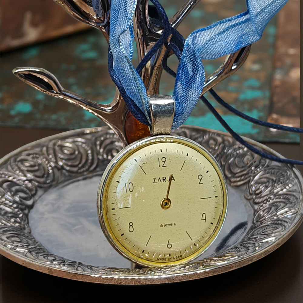 Wisiorek Steampunkowy „Duża Tarcza”