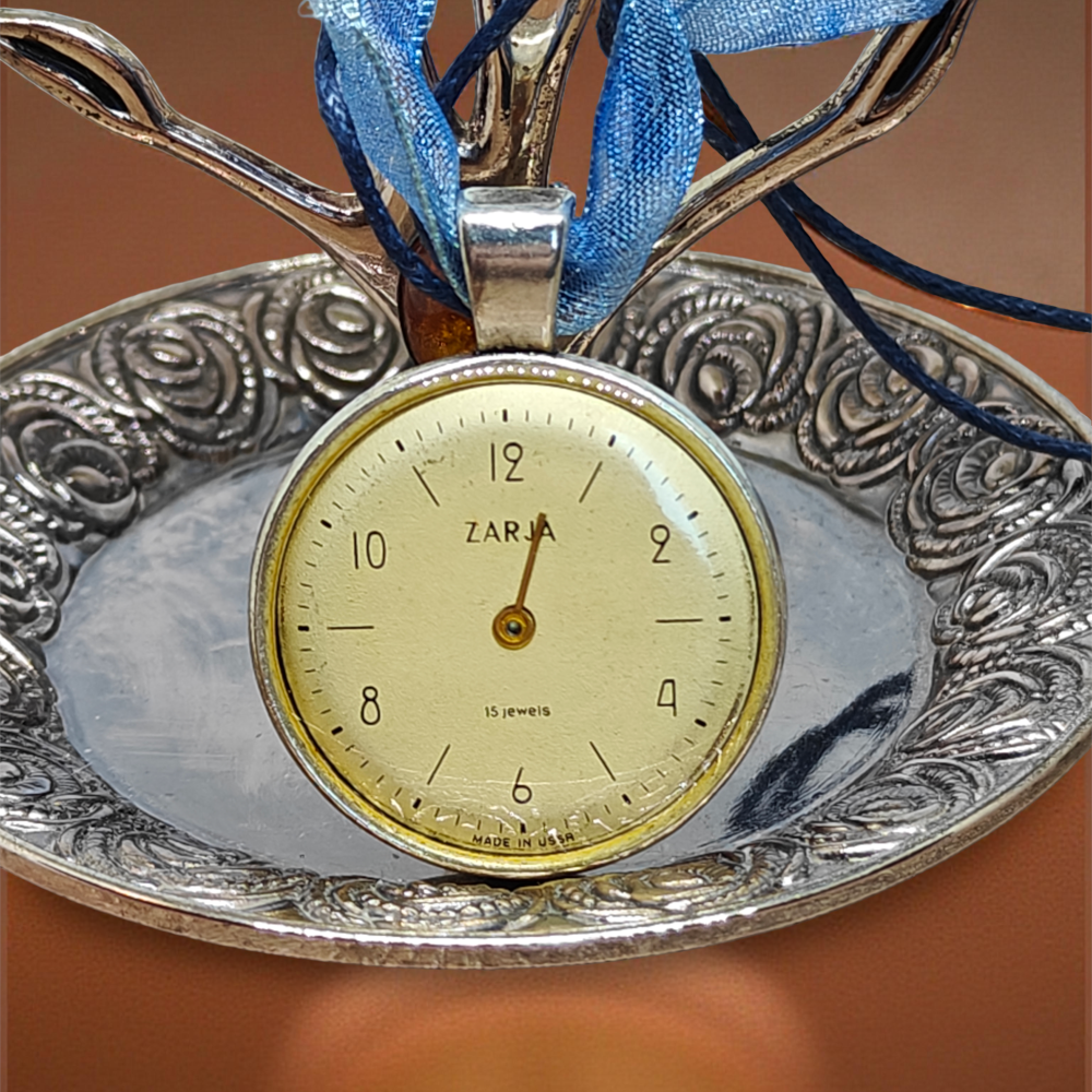 Wisiorek Steampunkowy „Duża Tarcza”