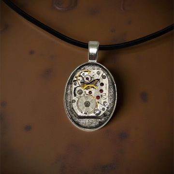 Industrialny Wisiorek Steampunkowy XXVII z Mechanizmem Zegarka