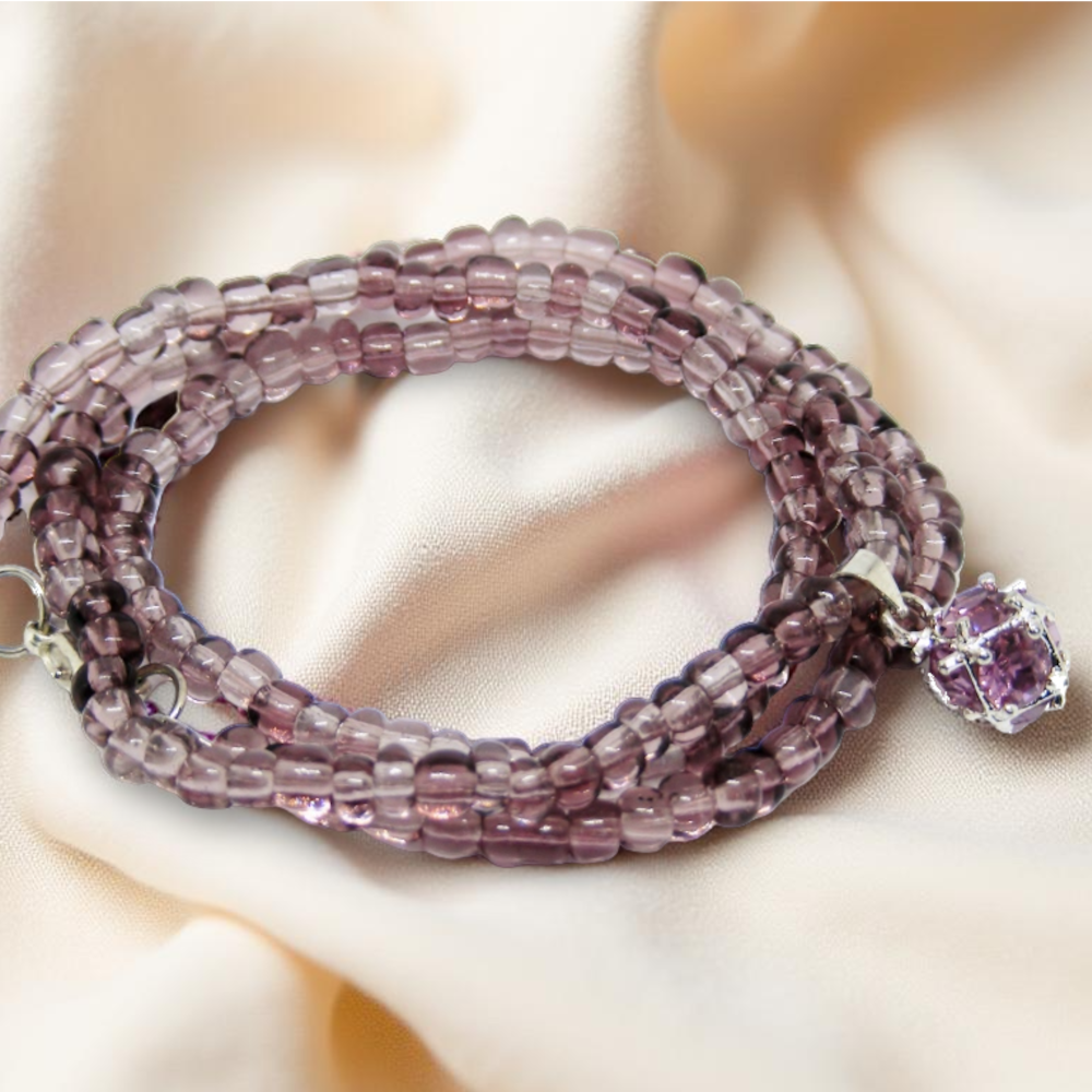 Bransoletka z ametystowych koralików szklanych z zawieszką – 2w1: bransoletka i naszyjnik