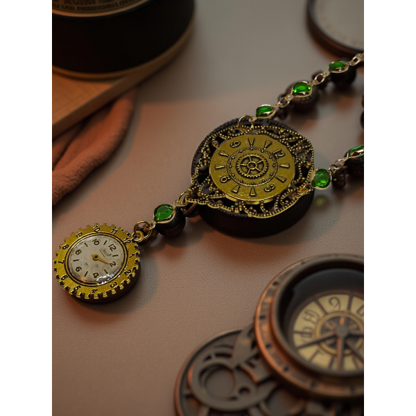 Naszyjnik Steampunkowy „Koła Czasu” – Zębate Koła i Tarcza Zegarka